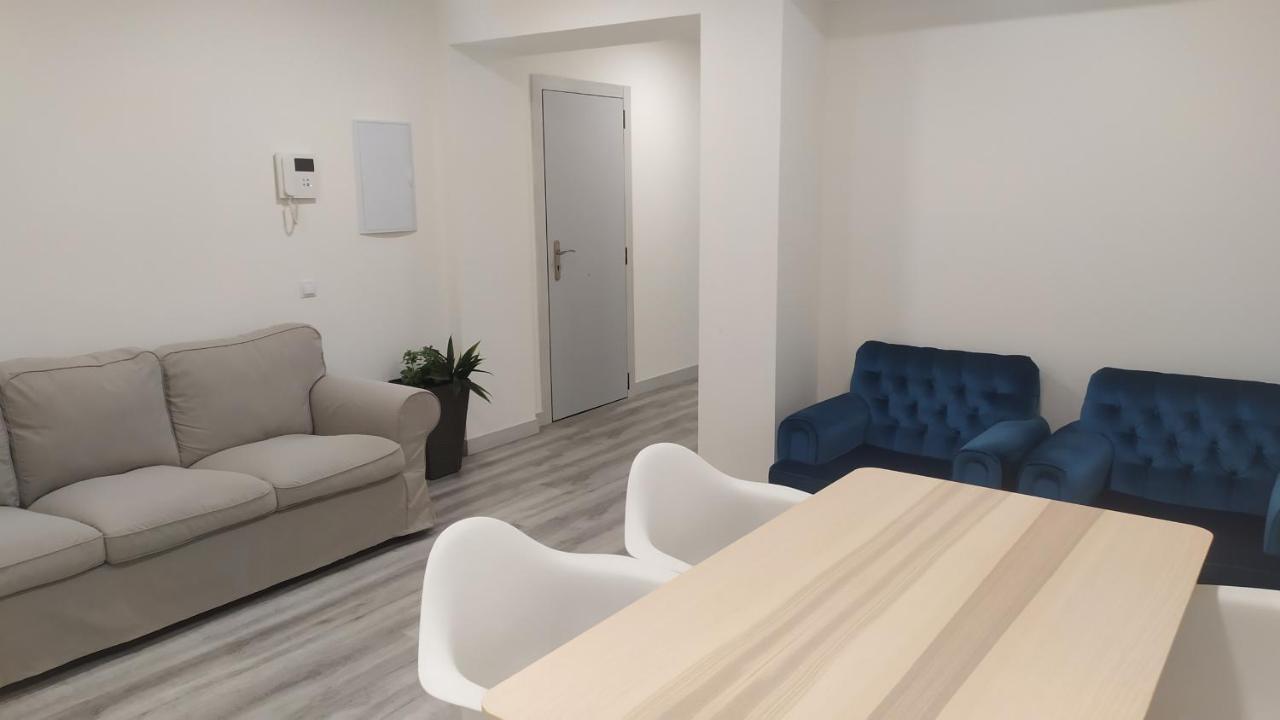 Mirrooms Oviedo Exterior foto