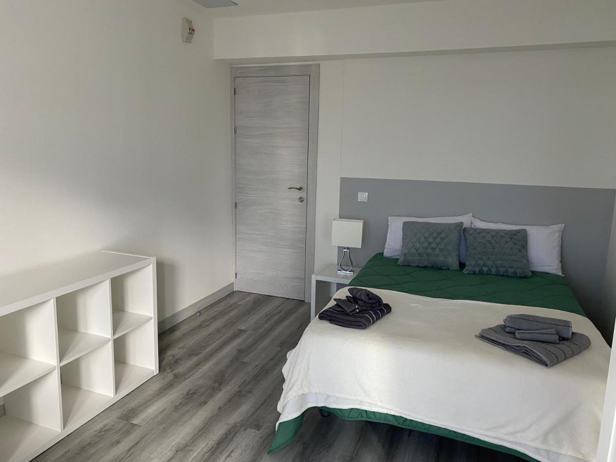 Mirrooms Oviedo Exterior foto